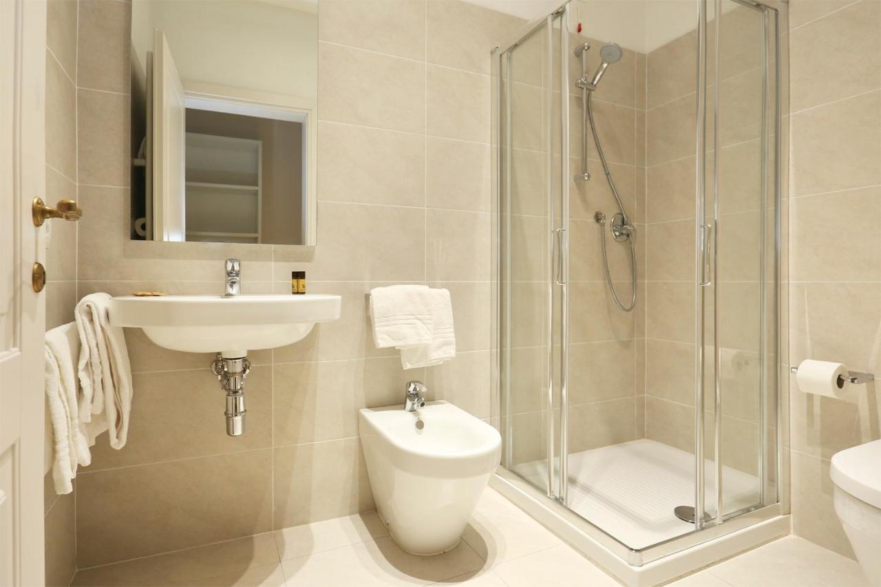 Tornabuoni Boutique Bed & Breakfast Firenze Bagian luar foto